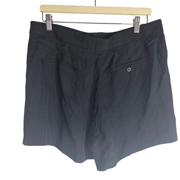 Polo Ralph‎ Lauren Twill Dress Shorts Viscose Black NWT Size 12 - Picture 2 of 4